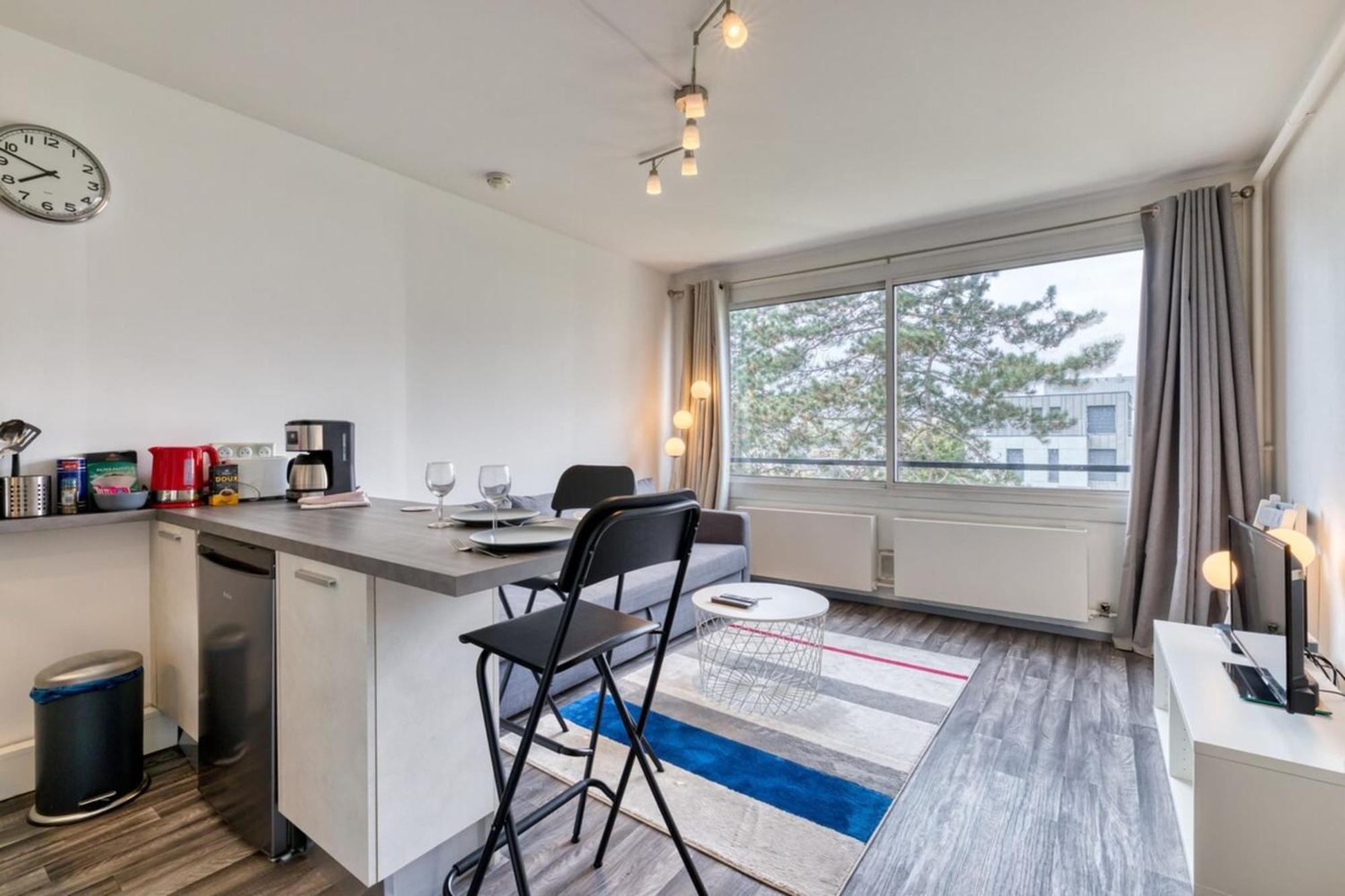 Olivia Studio Avec Place De Parking Rouen Buitenkant foto